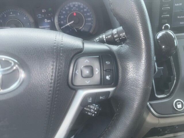 2020 Toyota Sienna XLE Premium North Versailles PA