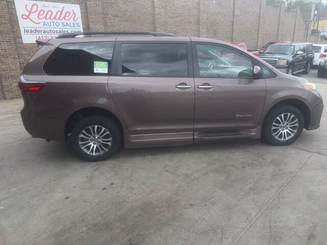 2020 Toyota Sienna XLE Premium North Versailles PA