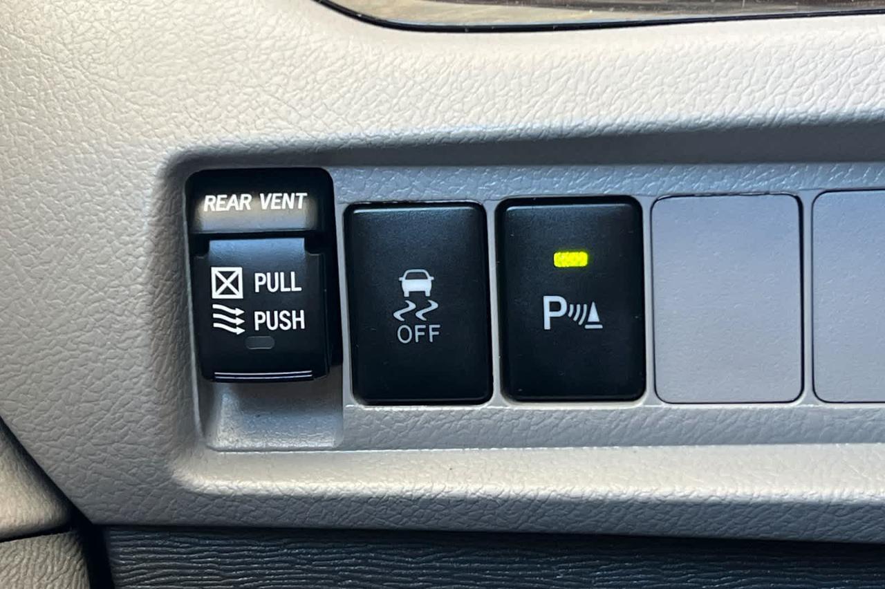 2020 Toyota Sienna XLE Premium Roseville CA