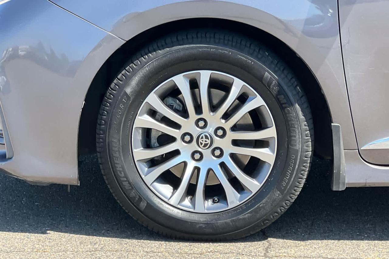 2020 Toyota Sienna XLE Premium Roseville CA