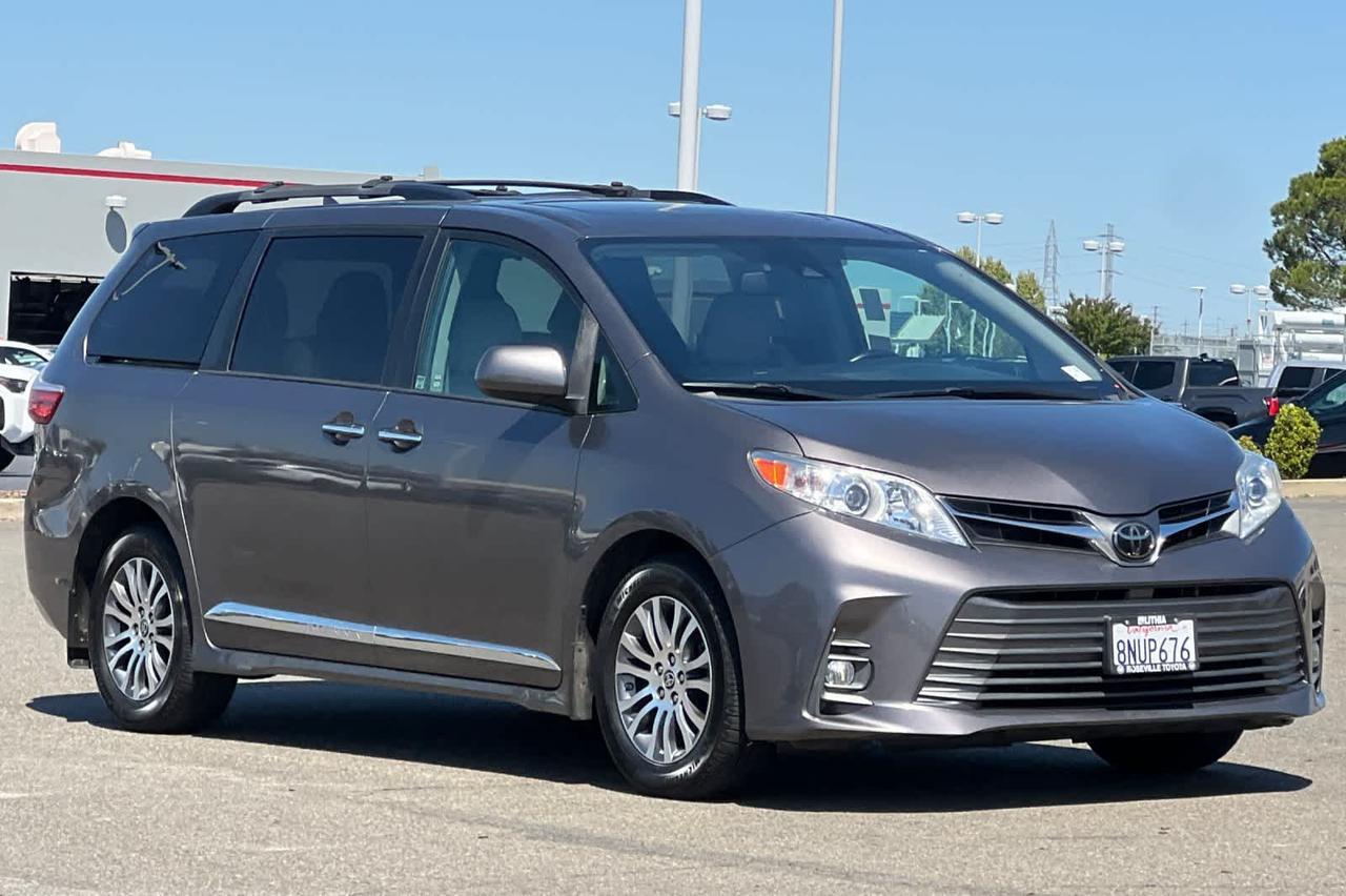2020 Toyota Sienna XLE Premium Roseville CA