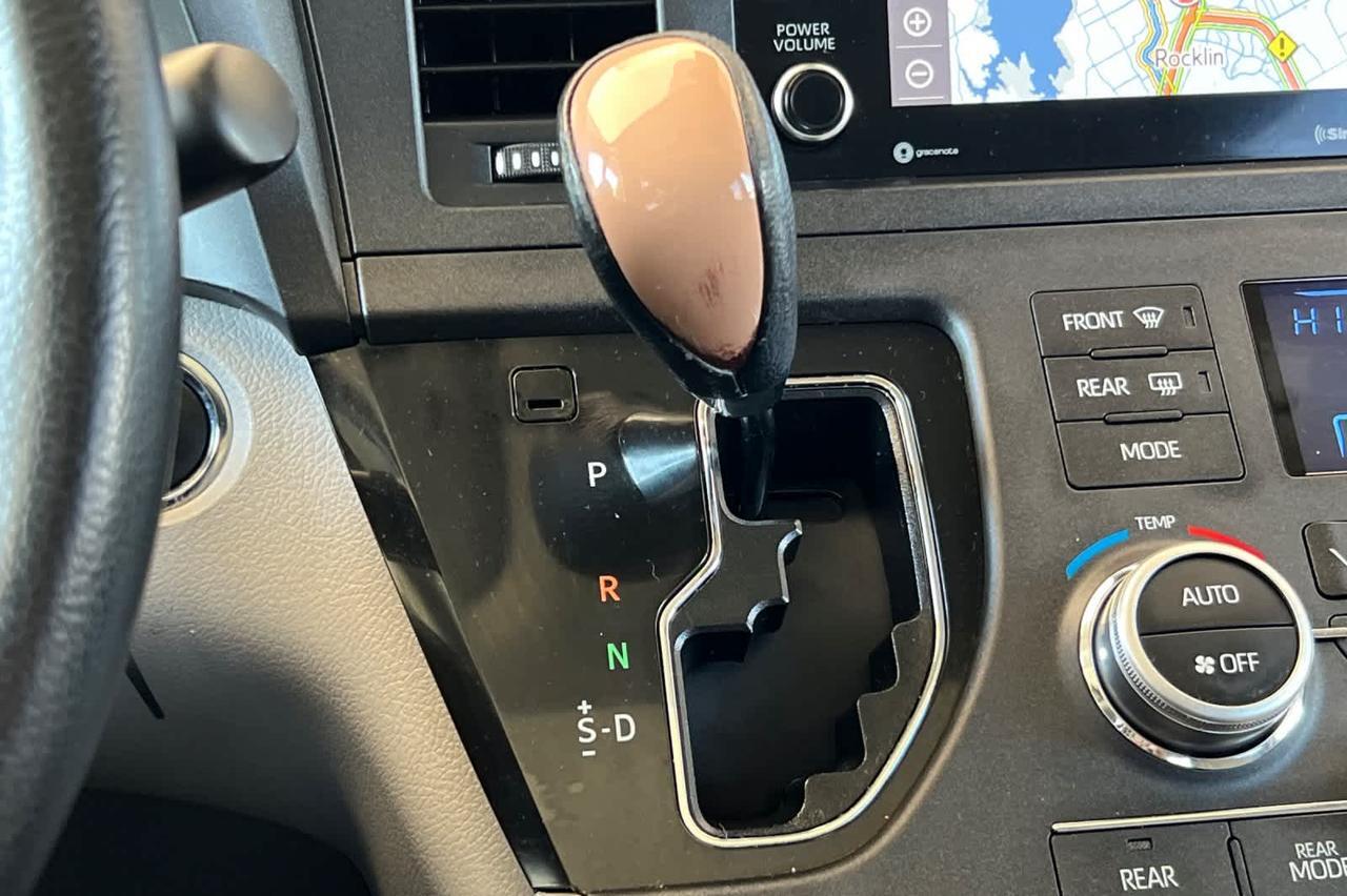 2020 Toyota Sienna XLE Premium Roseville CA