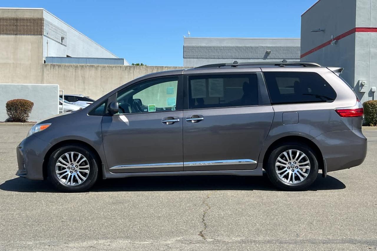 2020 Toyota Sienna XLE Premium Roseville CA