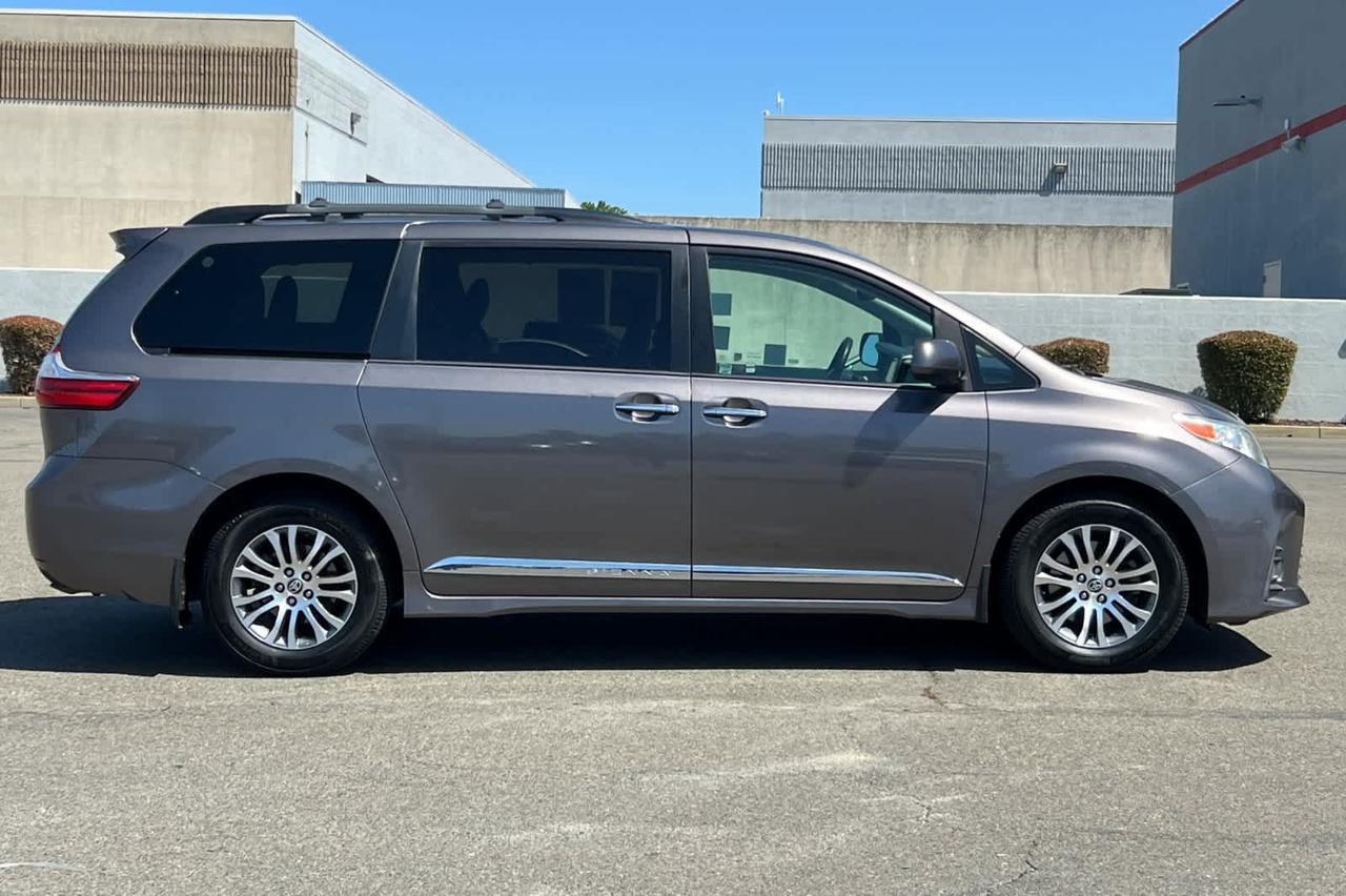2020 Toyota Sienna XLE Premium Roseville CA