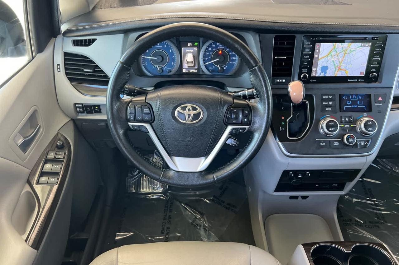 2020 Toyota Sienna XLE Premium Roseville CA