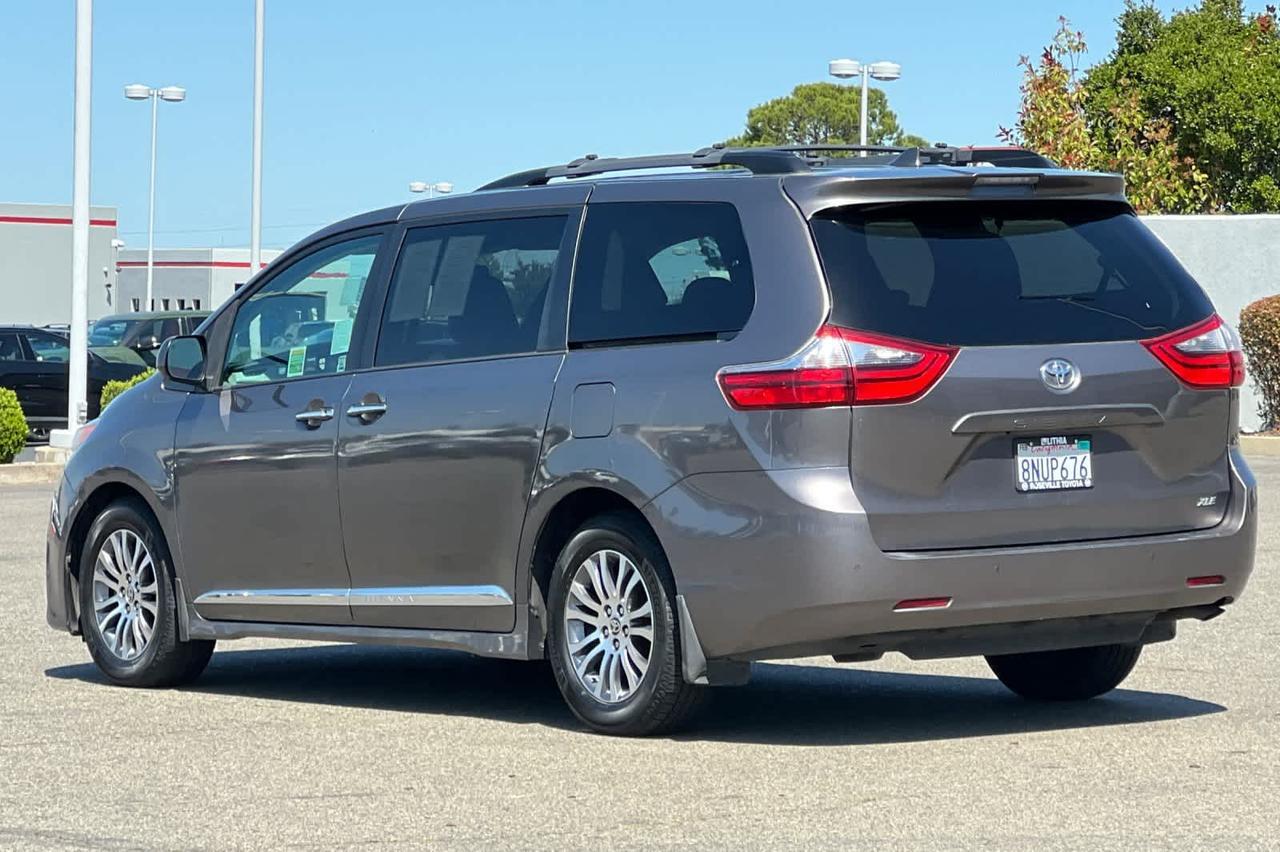 2020 Toyota Sienna XLE Premium Roseville CA