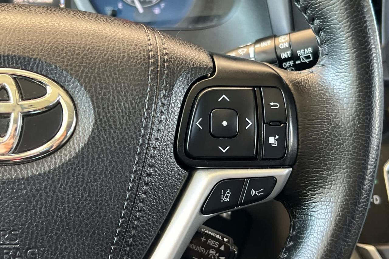 2020 Toyota Sienna XLE Premium Roseville CA