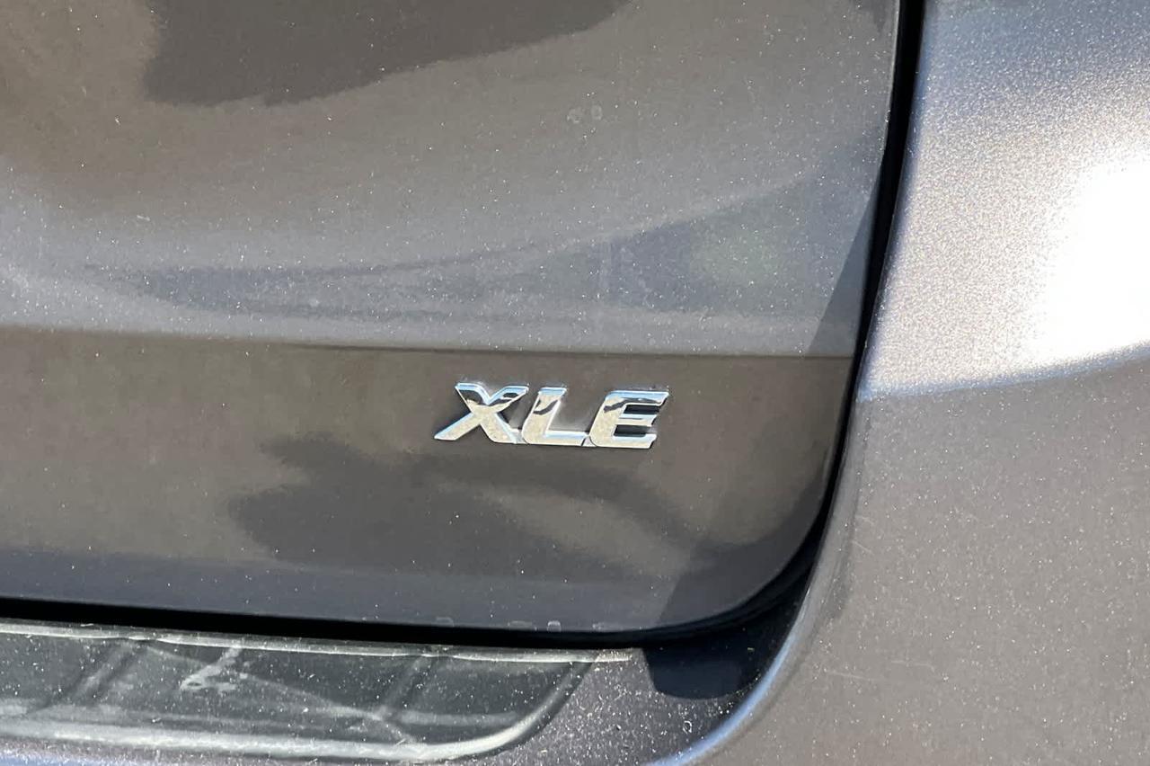 2020 Toyota Sienna XLE Premium Roseville CA