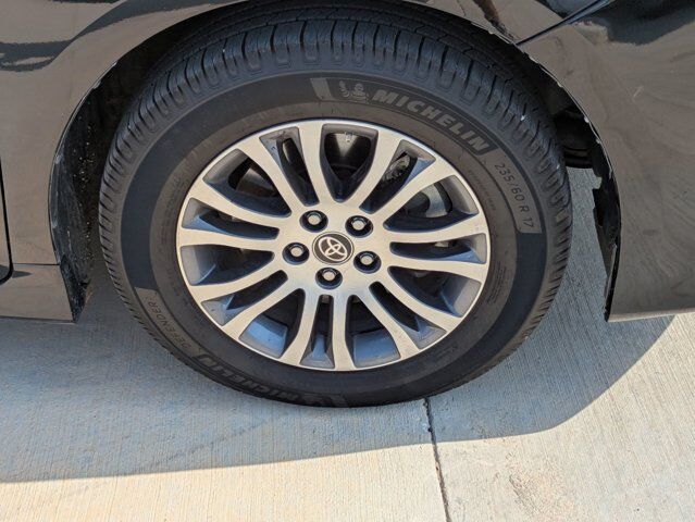2020 Toyota Sienna XLE Premium Castroville TX