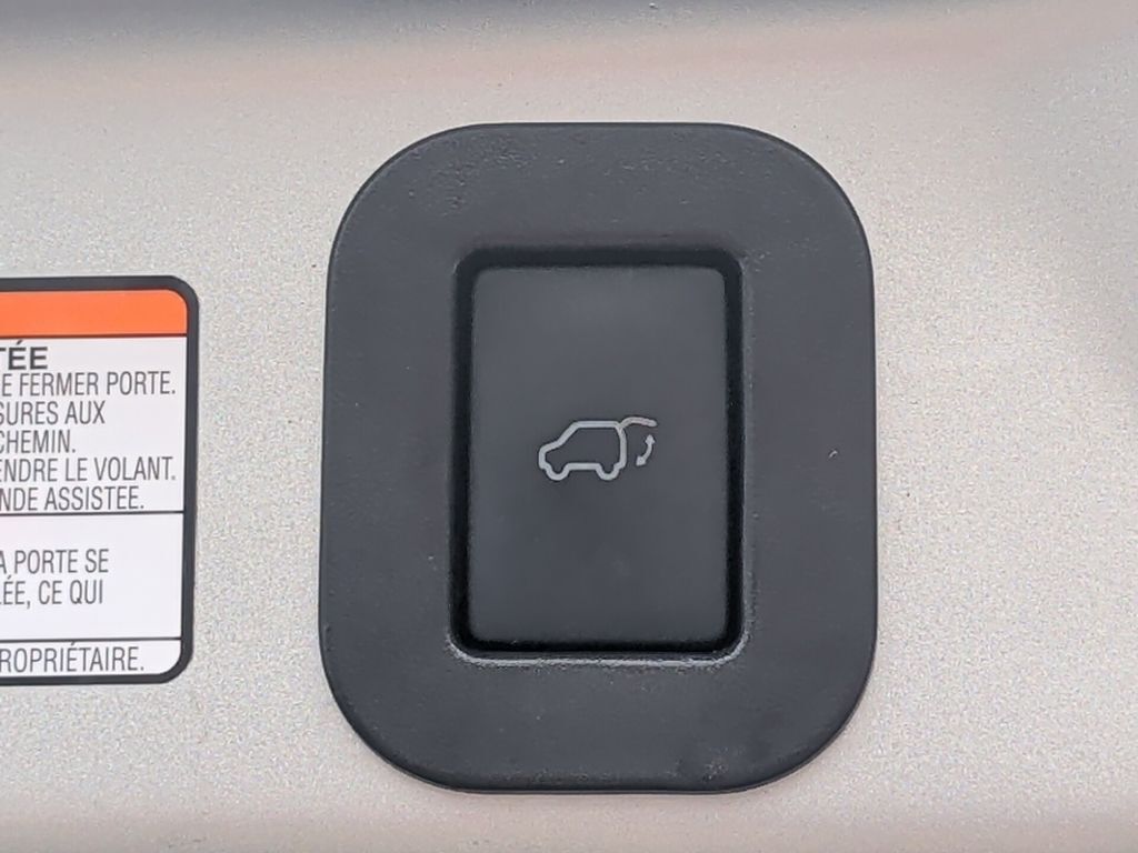 2020 Toyota Sienna XLE Premium Worcester MA