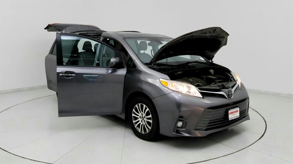 2020 Toyota Sienna XLE Premium Laurel MD