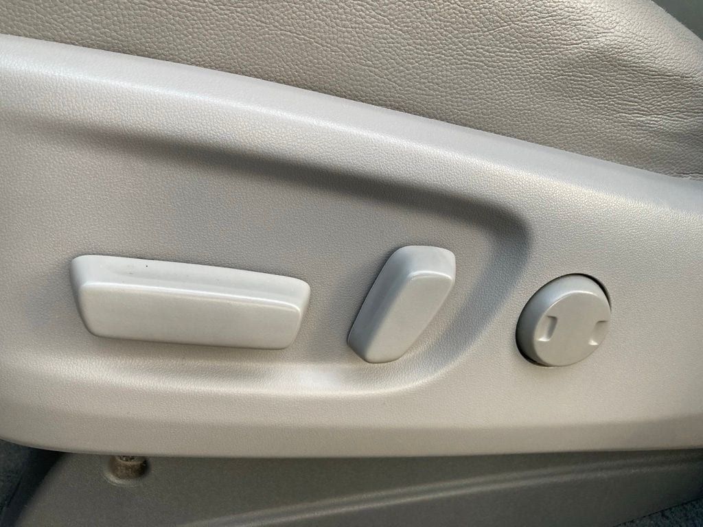 2020 Toyota Sienna XLE San Antonio TX