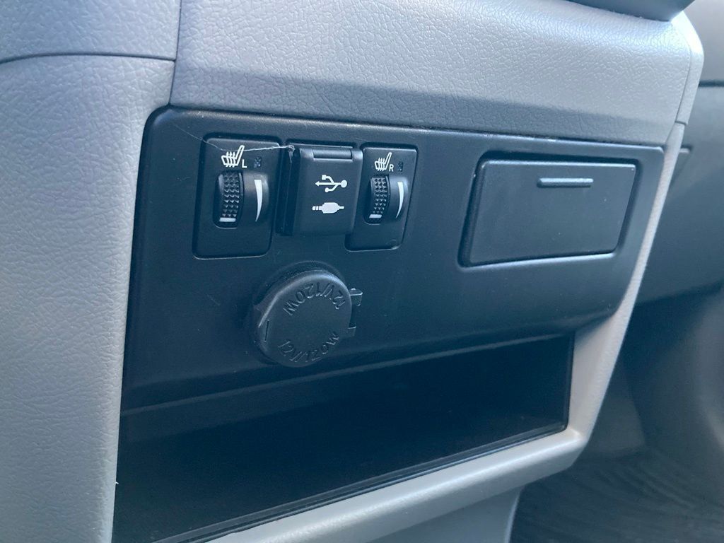 2020 Toyota Sienna XLE San Antonio TX