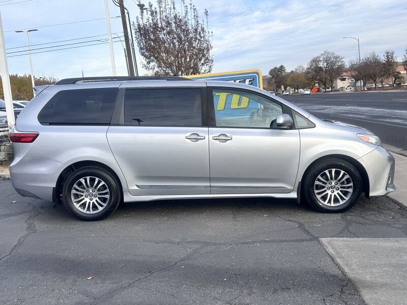 2020 Toyota Sienna XLE St George UT