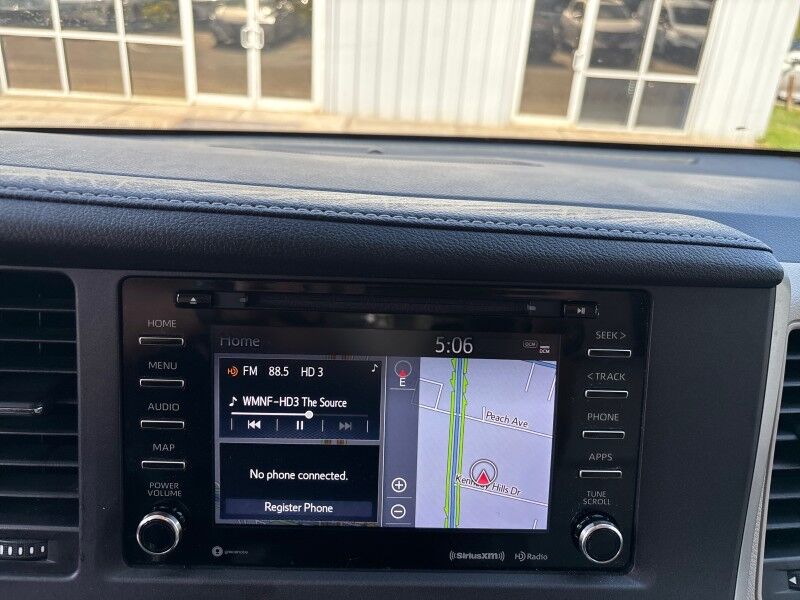 2020 Toyota Sienna XLE w/LTHR. SUNR. NAVI. Seffner FL