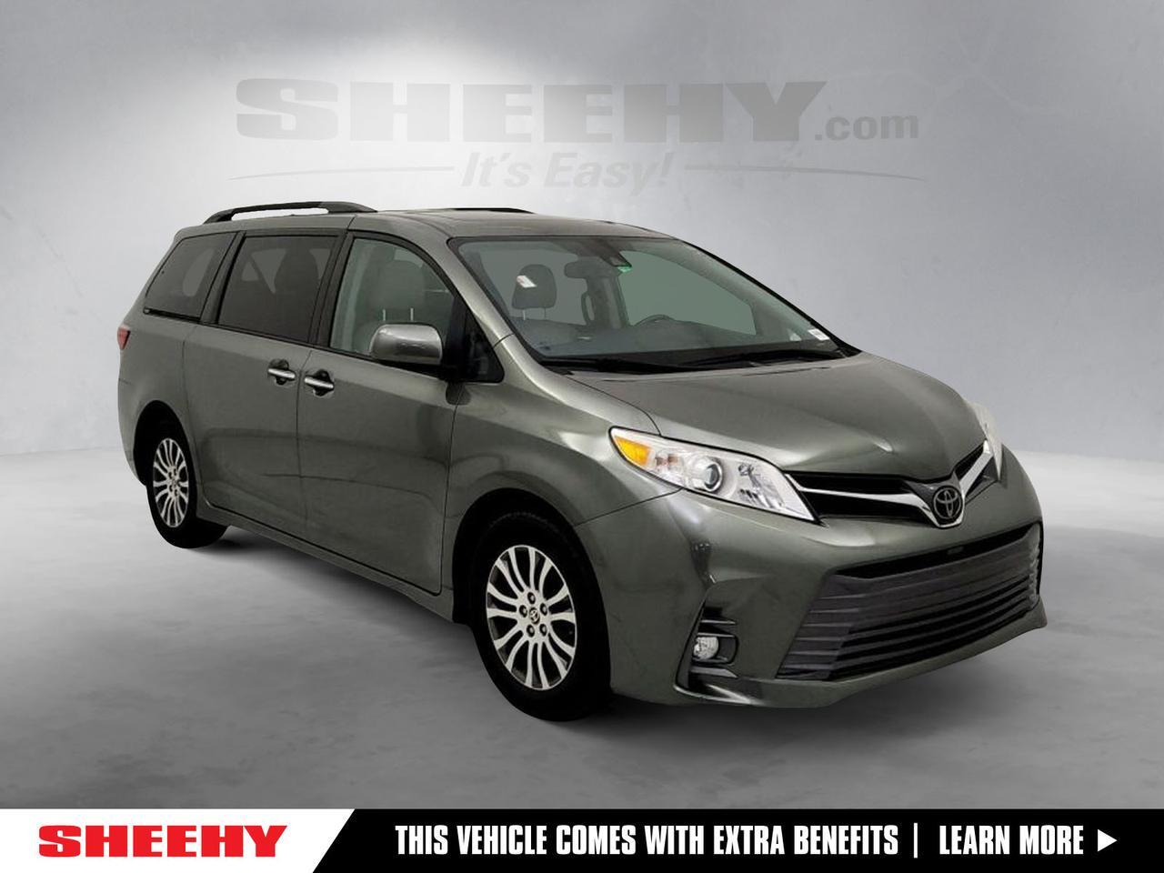 2020 Toyota Sienna XLE