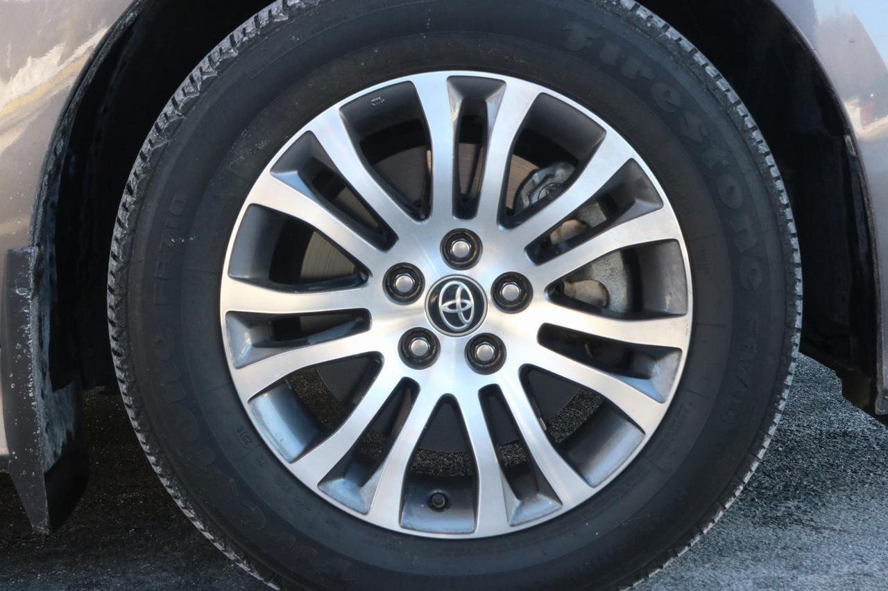 2020 Toyota Sienna XLE Fredericksburg VA
