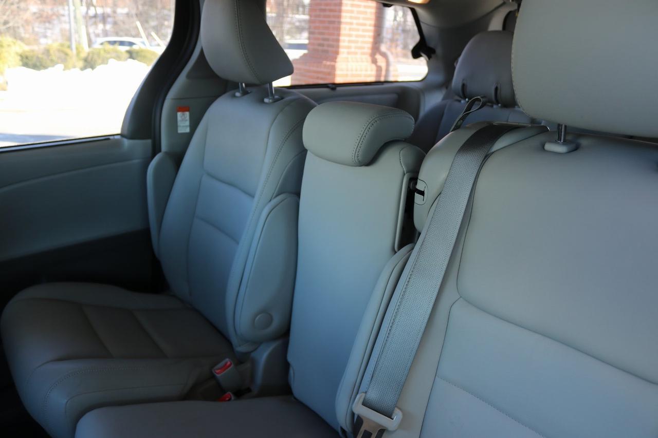 2020 Toyota Sienna XLE Fredericksburg VA