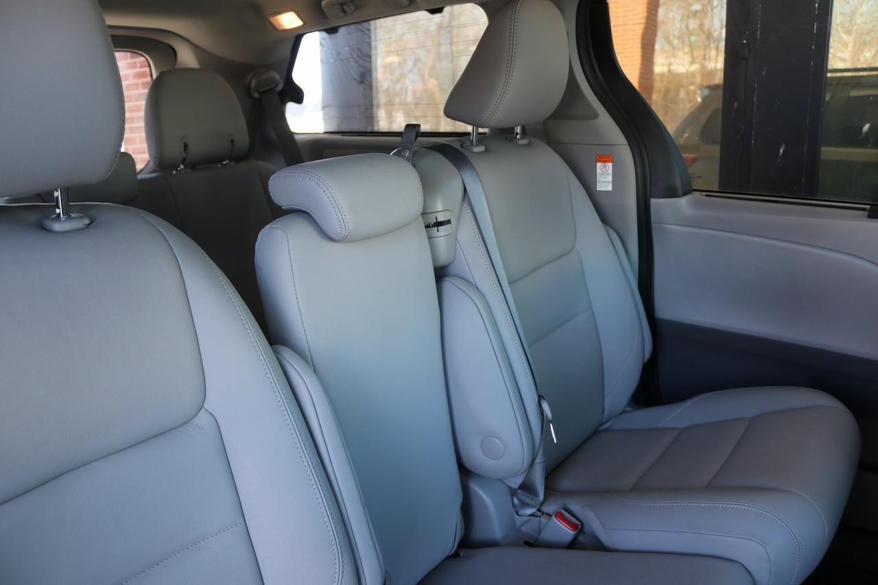 2020 Toyota Sienna XLE Fredericksburg VA