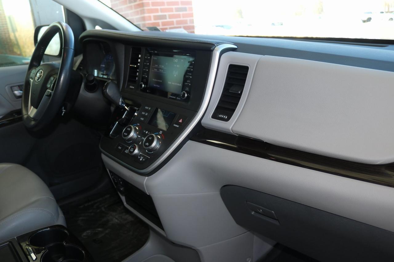 2020 Toyota Sienna XLE Fredericksburg VA