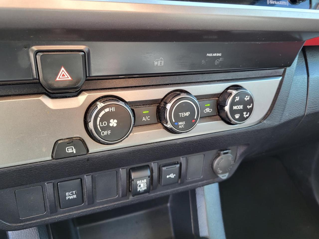 2020 Toyota Tacoma 2WD SR5 Double Cab 5&apos; Bed V6 AT (Natl) Beeville TX