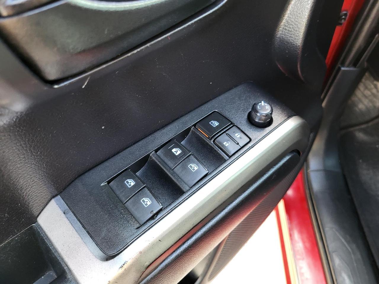 2020 Toyota Tacoma 2WD SR5 Double Cab 5&apos; Bed V6 AT (Natl) Beeville TX