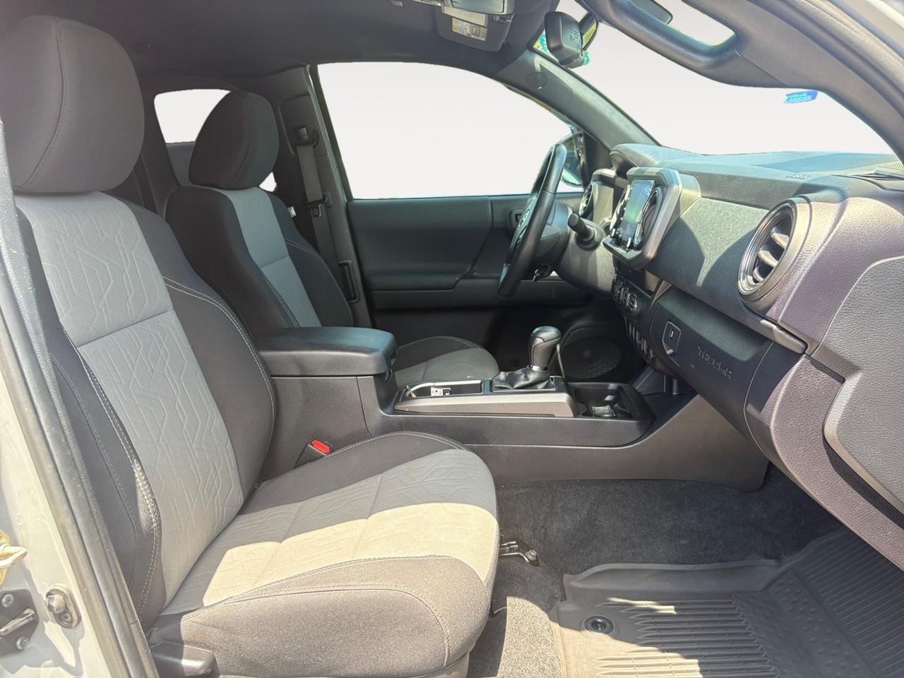 2020 Toyota Tacoma 4WD TRD Off Road, POWER REAR SLIDING WINDOW, RUNNING BOARDS, ROOF RACK, PUSH BUTTON START, BACKUP CAMERA, TOW PACKAGE, LOW MILEAGE, CLEAN CERTIFIED CARFAX, COME SEE THIS TACOMA TODAY! Virginia Beach VA