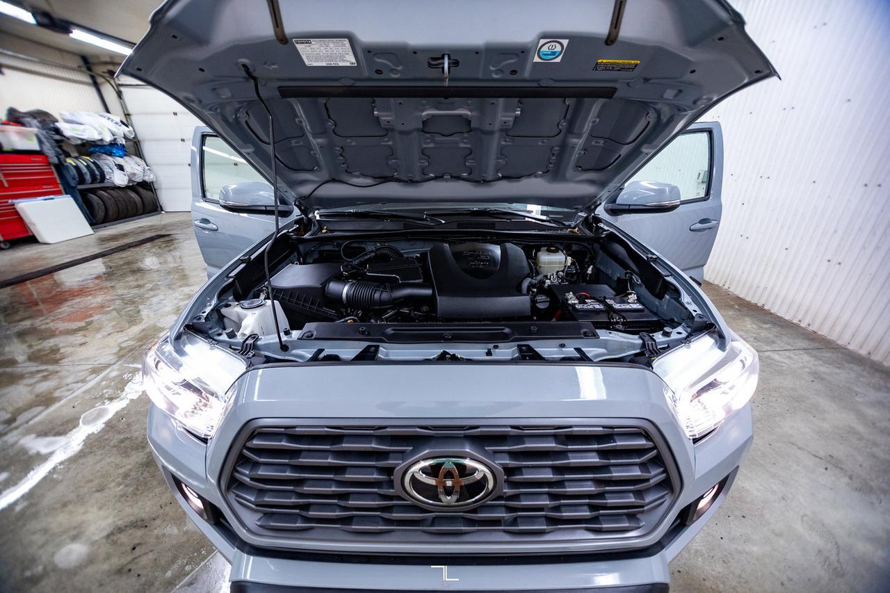 2020 Toyota Tacoma 4x4 Access Cab TRD Off Road Nav BCam Red Deer AB