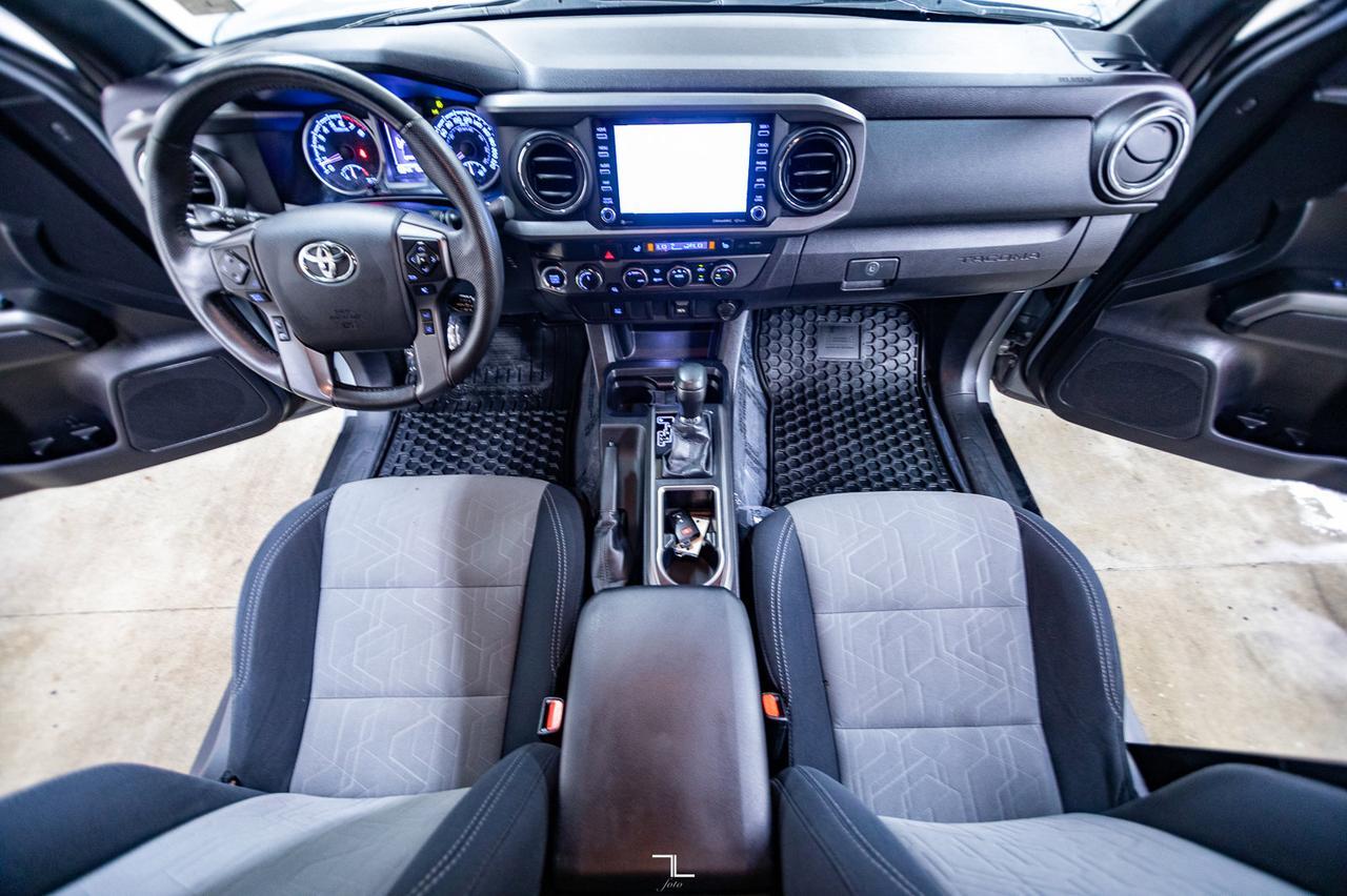 2020 Toyota Tacoma 4x4 Access Cab TRD Off Road Nav BCam Red Deer AB