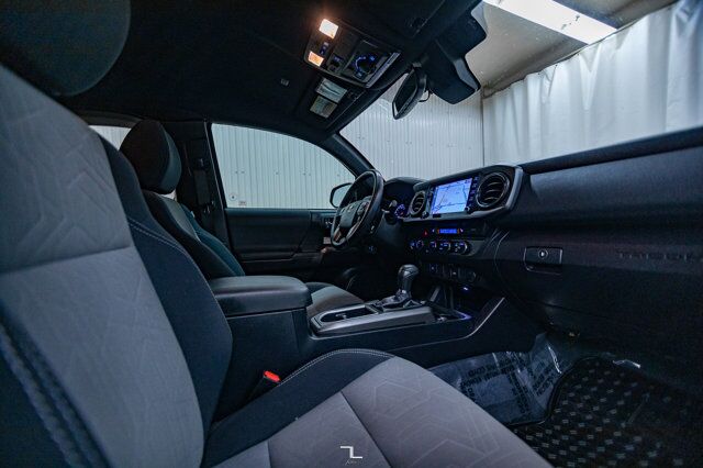 2020 Toyota Tacoma 4x4 Access Cab TRD Off Road Nav BCam Red Deer AB