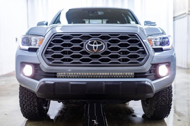 2020 Toyota Tacoma 4x4 Access Cab TRD Off Road Nav BCam Red Deer AB