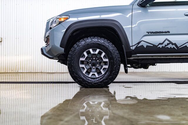 2020 Toyota Tacoma 4x4 Access Cab TRD Off Road Nav BCam Red Deer AB