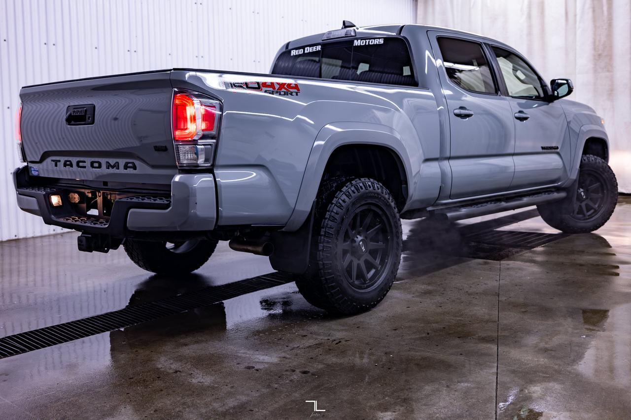 2020 Toyota Tacoma 4x4 Crew Cab TRD Sport Leather Roof Nav Red Deer AB
