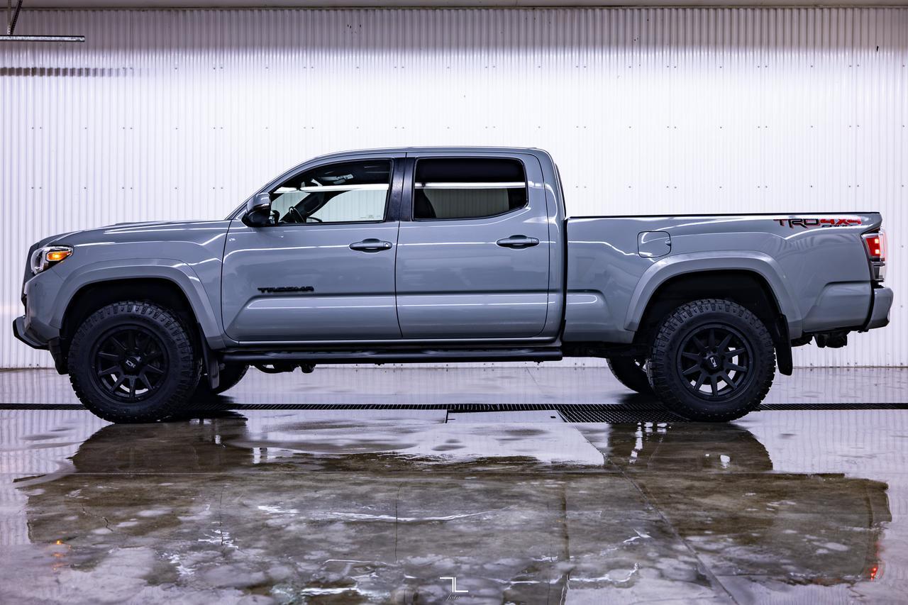 2020 Toyota Tacoma 4x4 Crew Cab TRD Sport Leather Roof Nav Red Deer AB