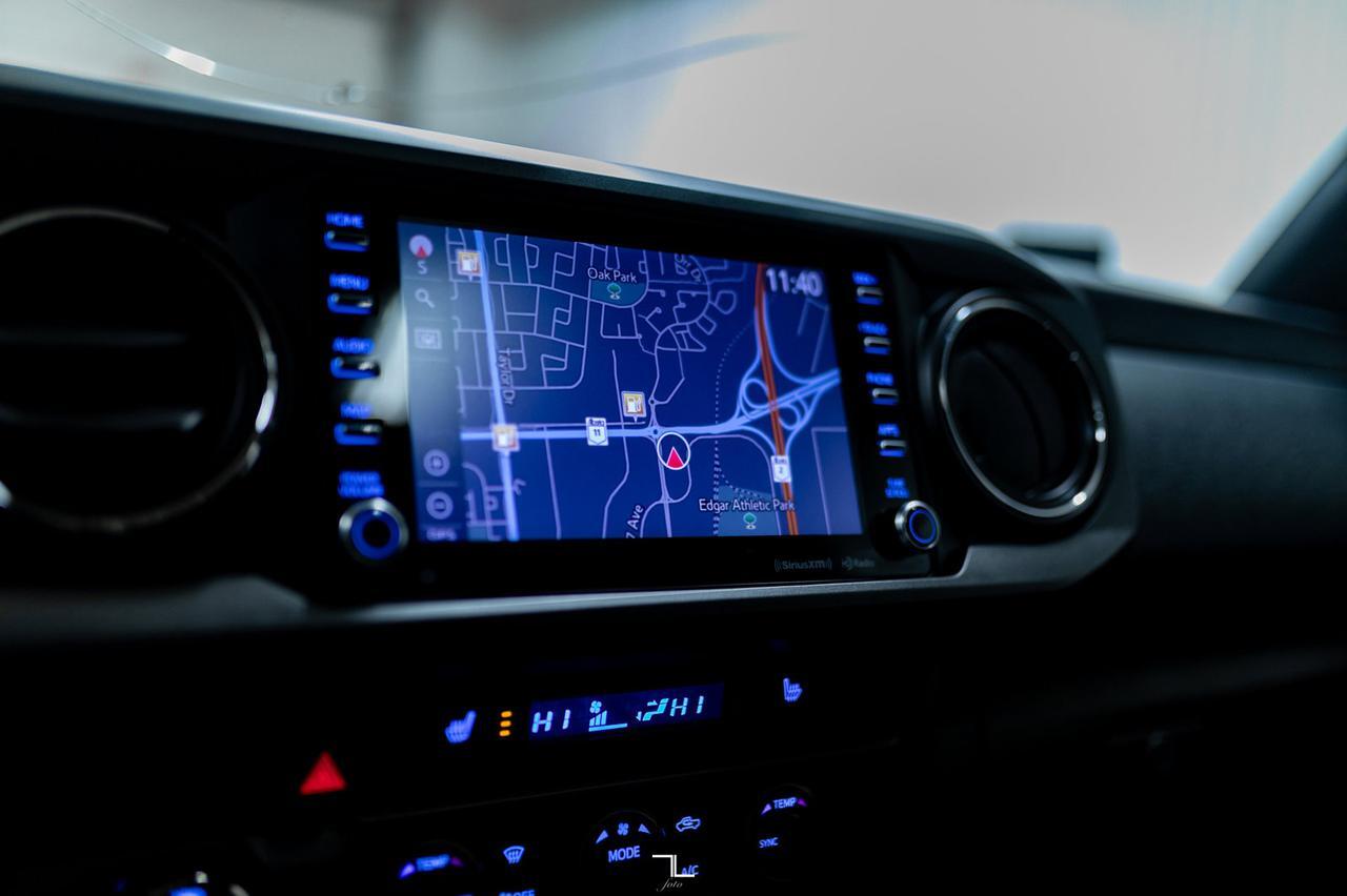 2020 Toyota Tacoma 4x4 Crew Cab TRD Sport Manual Leather Roof Nav Red Deer AB