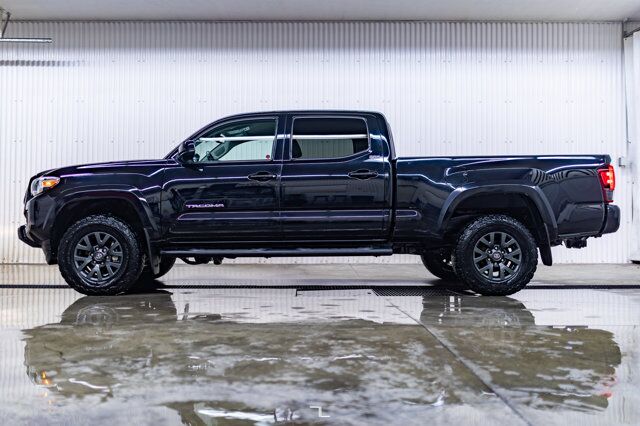 2020 Toyota Tacoma 4x4 Double Cab SR5 PSeat BCam Red Deer AB