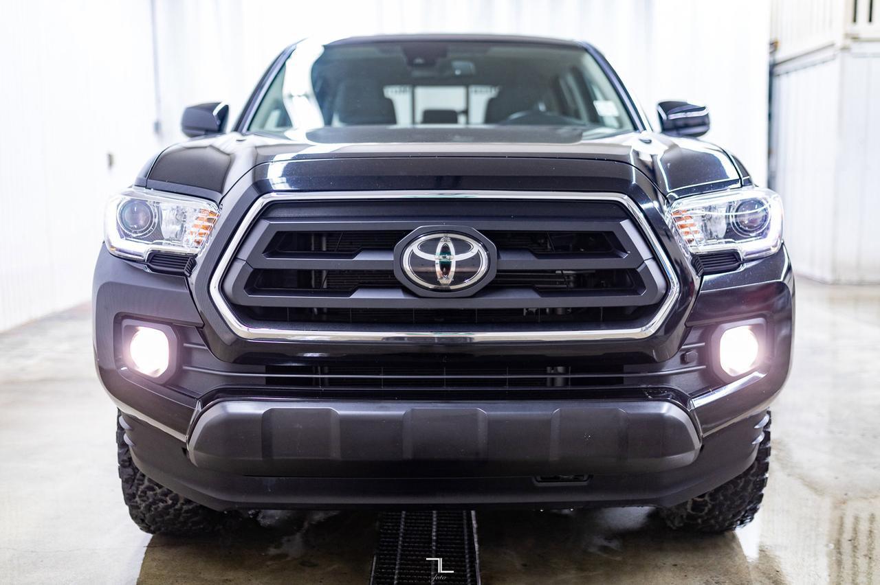 2020 Toyota Tacoma 4x4 Double Cab SR5 PSeat BCam Red Deer AB