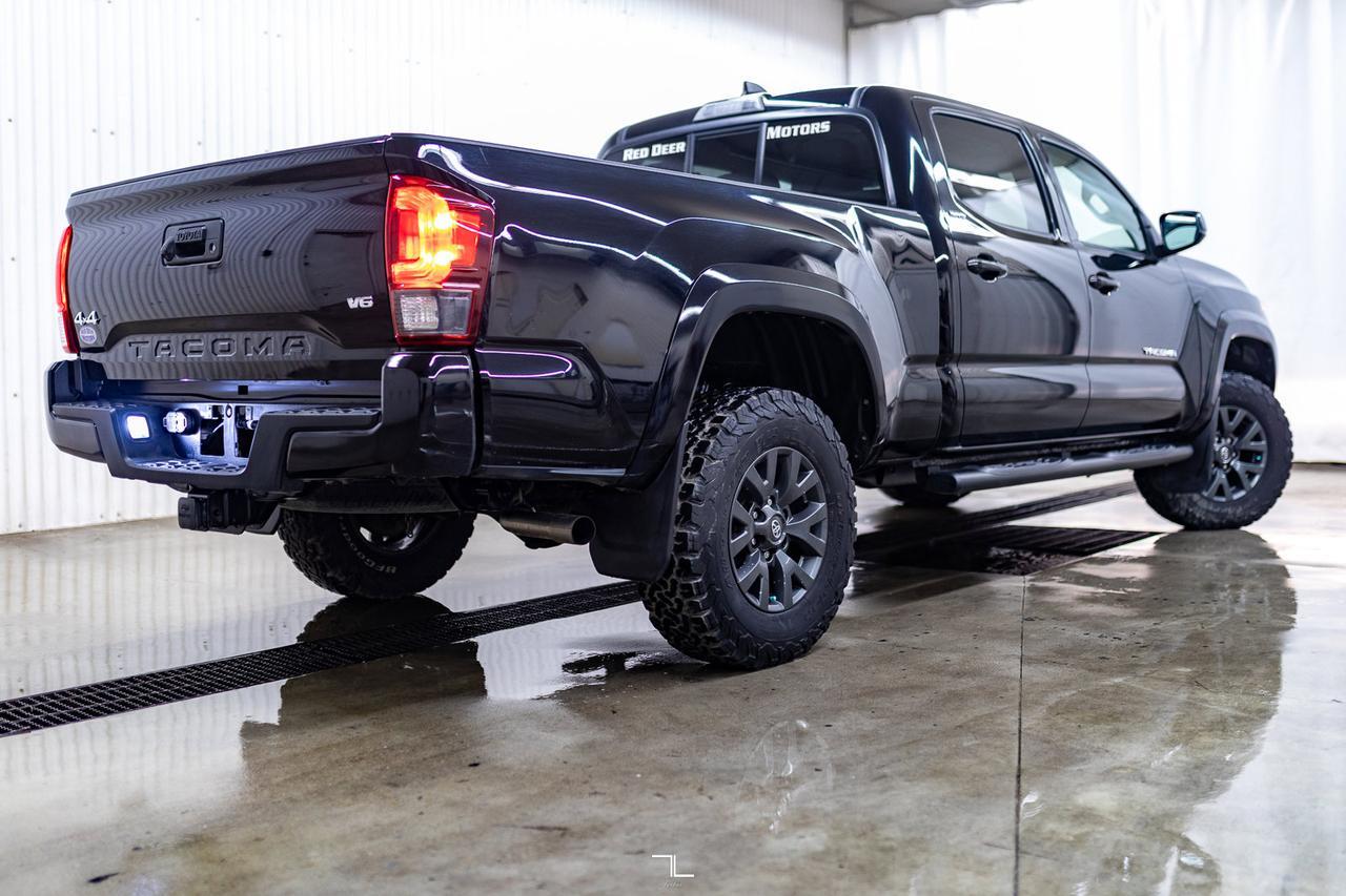 2020 Toyota Tacoma 4x4 Double Cab SR5 PSeat BCam Red Deer AB