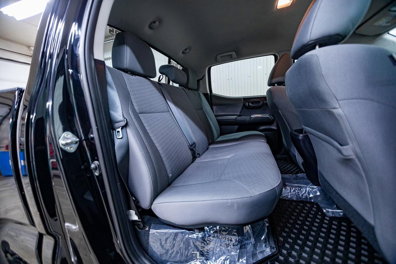 2020 Toyota Tacoma 4x4 Double Cab SR5 PSeat BCam Red Deer AB