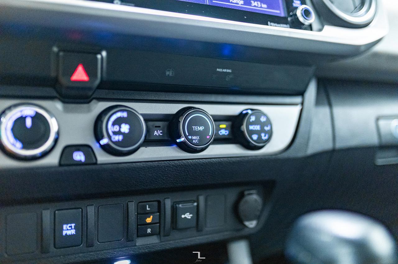 2020 Toyota Tacoma 4x4 Double Cab SR5 PSeat BCam Red Deer AB