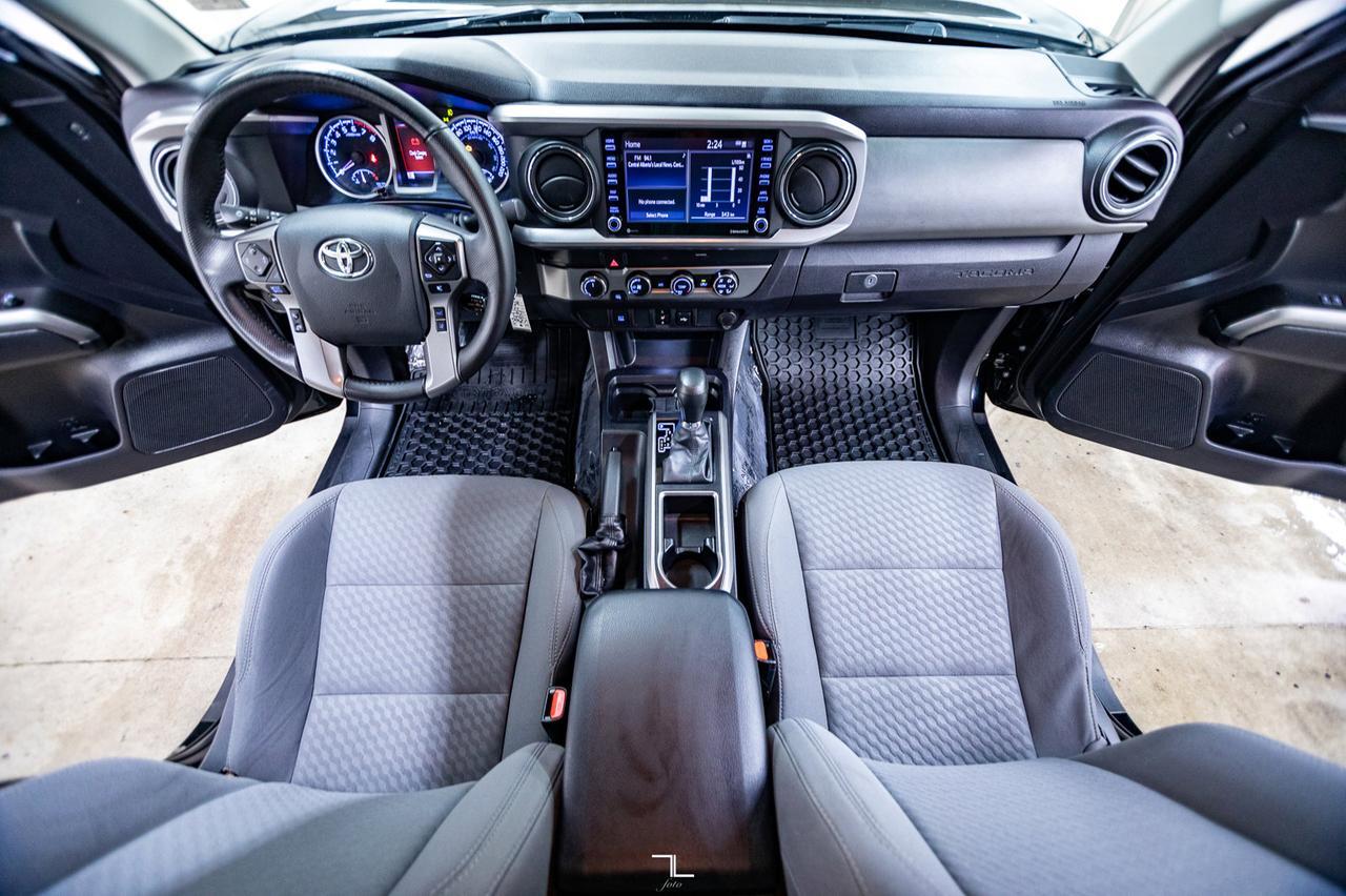 2020 Toyota Tacoma 4x4 Double Cab SR5 PSeat BCam Red Deer AB