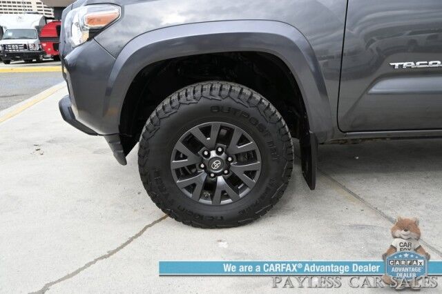2020 Toyota Tacoma SR5 / 4X4 / Crew Cab / Long Bed / Power Driver's Seat / Bluetooth / Back Up Camera / Lane Departure Alert / Collision Alert / Cruise Control / Power Rear Window / Bed Liner / Alloy Wheels / Tow Pkg / 1-Owner Anchorage AK