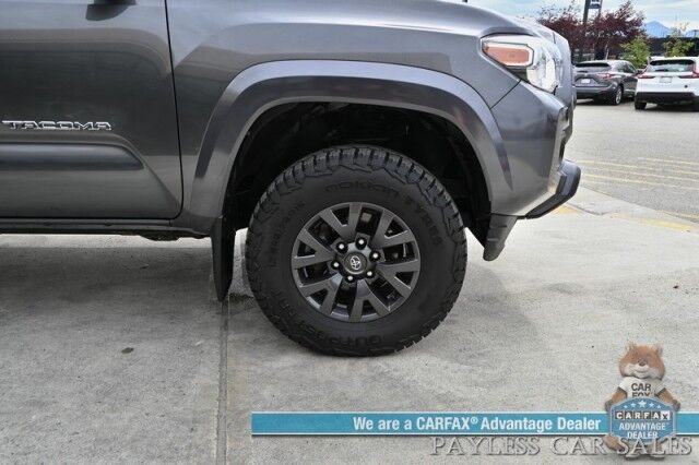 2020 Toyota Tacoma SR5 / 4X4 / Crew Cab / Long Bed / Power Driver's Seat / Bluetooth / Back Up Camera / Lane Departure Alert / Collision Alert / Cruise Control / Power Rear Window / Bed Liner / Alloy Wheels / Tow Pkg / 1-Owner Anchorage AK