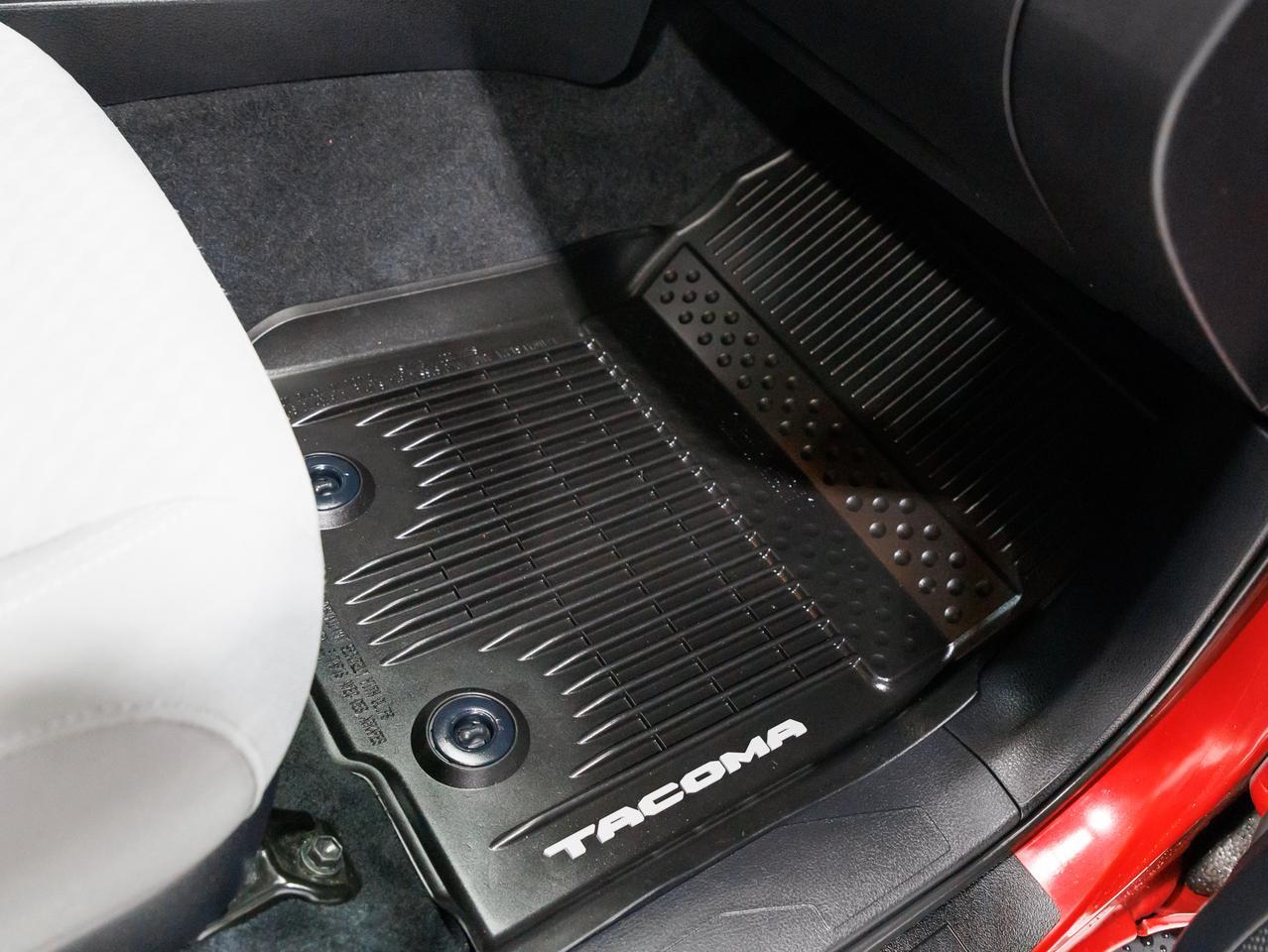 2020 Toyota Tacoma SR5 Crew Cab 4WD Cranberry PA