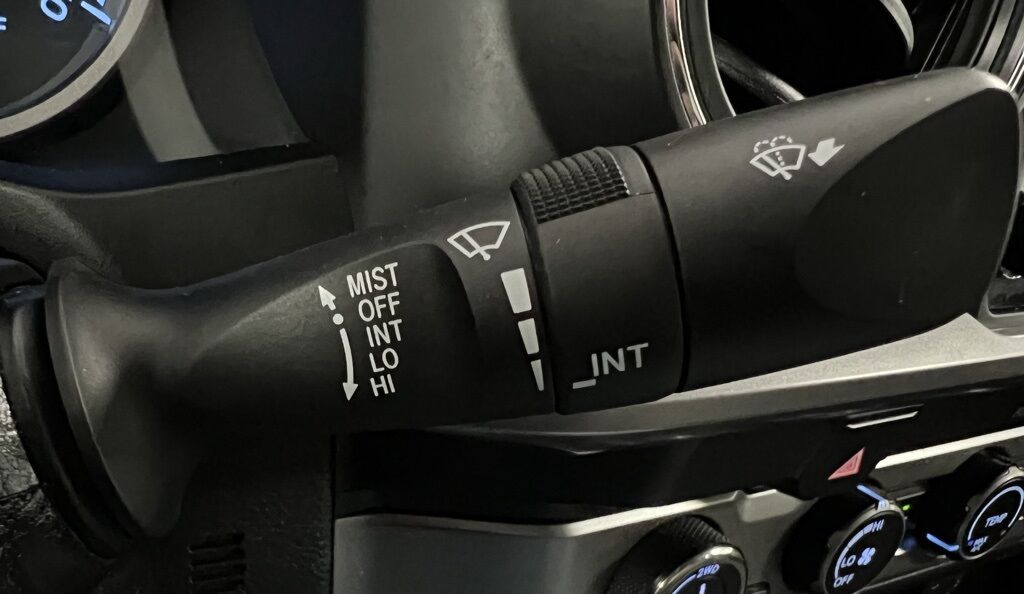 2020 Toyota Tacoma SR5 Highlands Ranch CO