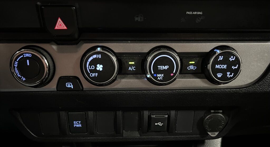 2020 Toyota Tacoma SR5 Highlands Ranch CO