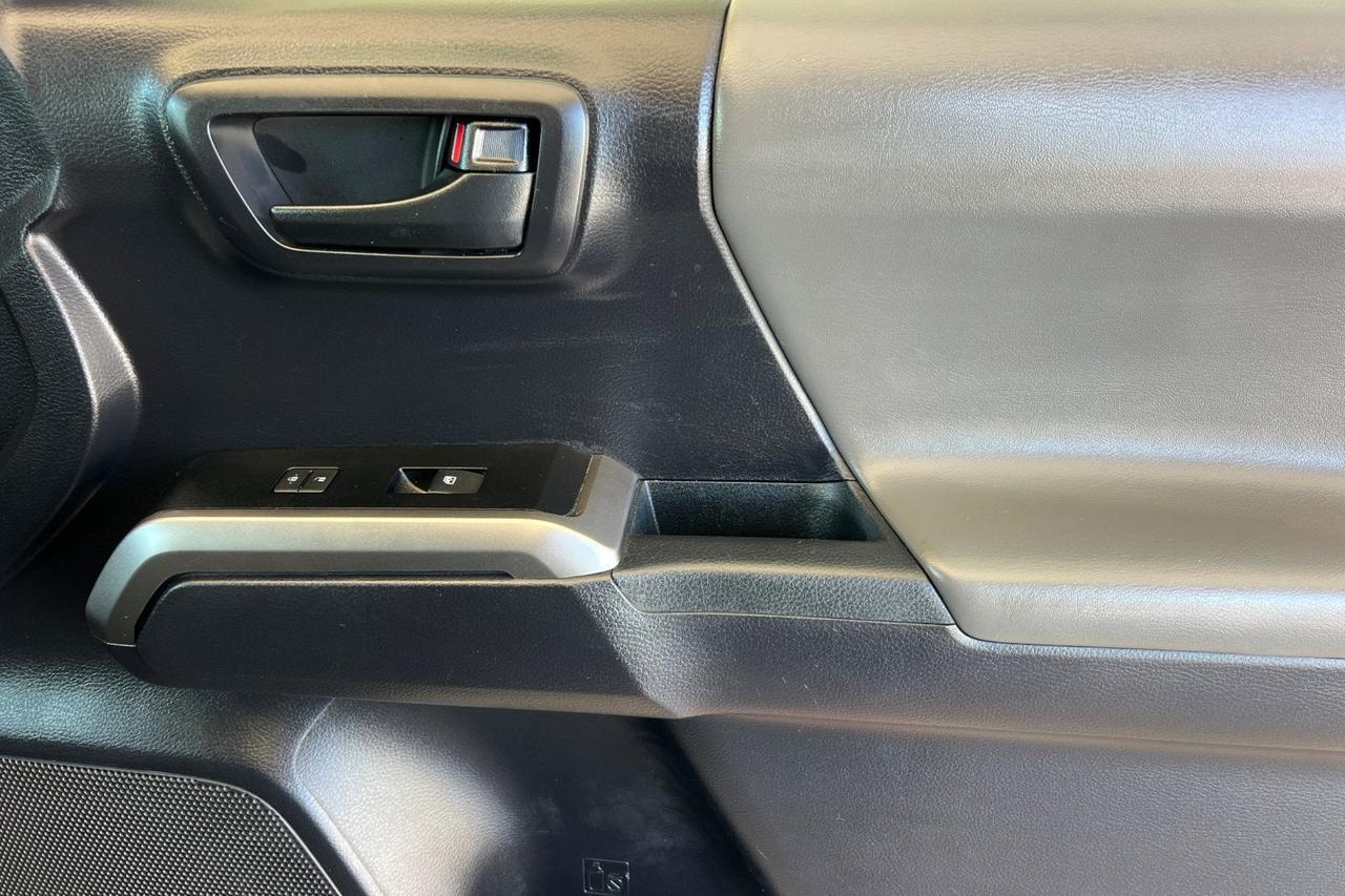 2020 Toyota Tacoma SR5 Roseville CA
