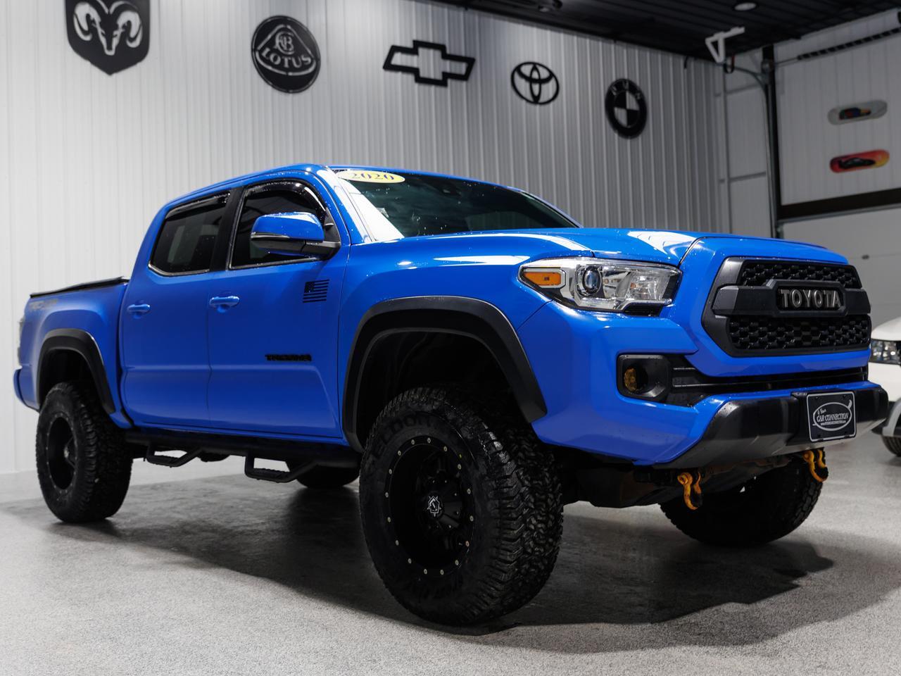 2020 Toyota Tacoma TRD Off-Road Crew Cab 4WD NAV