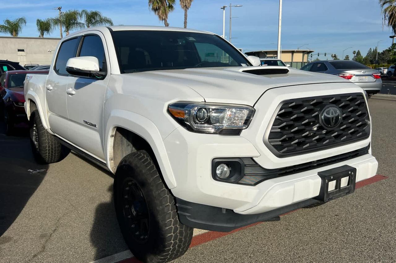 2020 Toyota Tacoma TRD Sport