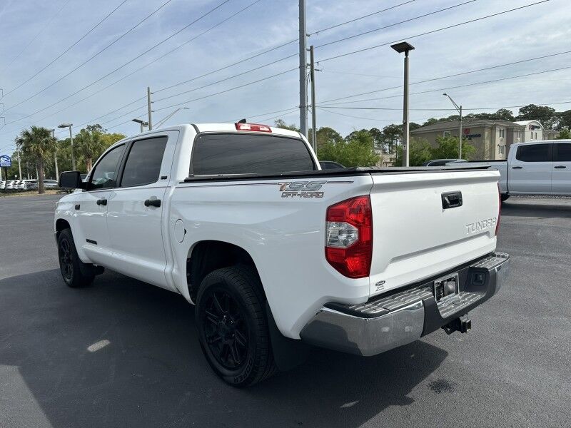 2020 Toyota Tundra 2WD SR5